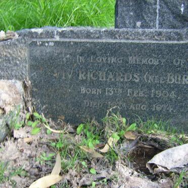RICHARDS Viv nee BURNS 1904-1974
