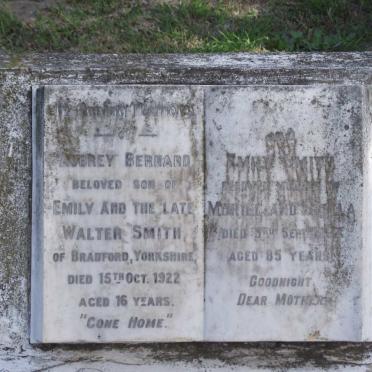 SMITH Aubrey Bernard -1922 &amp; Emily -1967