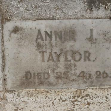 TAYLOR Annie J. -1926
