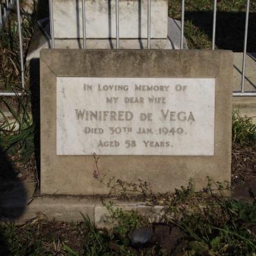 VEGA Winifred, de -1940