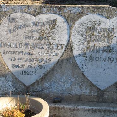 WHITELEY Donald M. 1923-1945 :: WHITELEY Percy R.J. 1901-1934