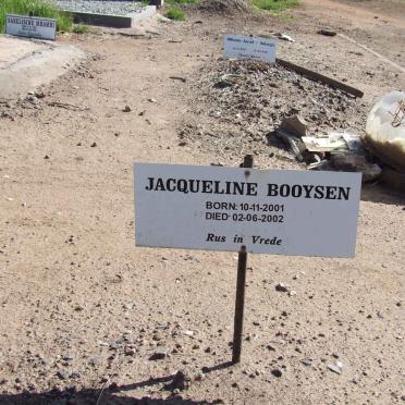 BOOYSEN Jacqueline 2001 - 2002