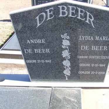 BEER Andre, de 1943- &amp; Lydia Maria OOSTHUIZEN 1944-2009