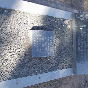 DEVANTIER Lily H. 1899-1975 :: DEVANTIER Eric Hugo 1929-1987