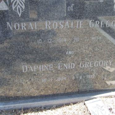 GREGORY Noral Rosalie 1914-1974 :: GREGORY Daphne Enid 1904-1992