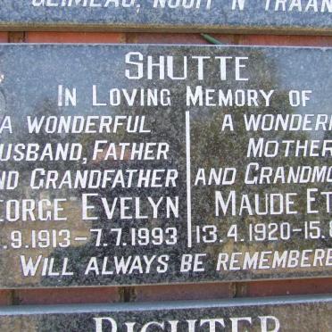 SHUTTE George Evelyn 1913-1993 &amp; Maude Ethel 1920-1999