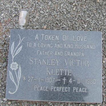 KLETTE Ronald George -1942 :: KLETTE Phyllis Mary 1911-1974 :: KLETTE Stanley Victor 1907-1980