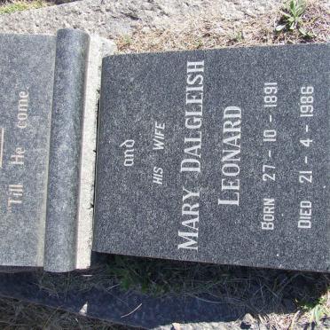 LEONARD Roy Woodyatt 1881-1960 &amp; Mary Dalgleish 1891-1986