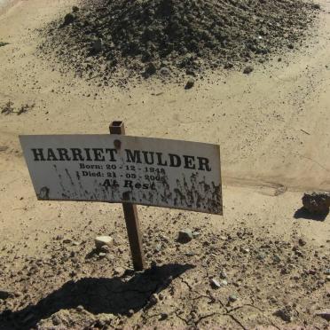 MULDER Harriet 1948-2005