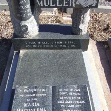 MULLER Jan Antonie 1921-1977 &amp; Maria Magdalena GERMISHUIZEN 1932-2003