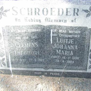 SCHROEDER Clemens Theodore 1892-1969 &amp; Luitje Johanna Maria VOOGT 1896-1984