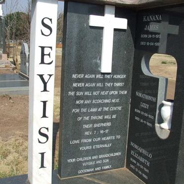 SEYISI Kanana James 1913-1991 :: SEYISI Nomathontsi Lizzy 1920-1999 :: SEYISI Nomgqibelo Elizabeth 1941-1985