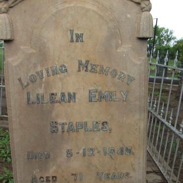 STAPLES Lilean Emily -1945