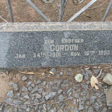 TORR Henry Thomas 1853-1914 &amp; Hannah 1868-1955 :: Gordon 1901-1903 