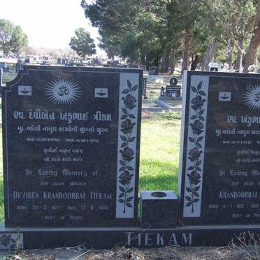 TIEKAM Deviben Khandoobhai 1917-1958 &amp; Khandoobhai 1912-1948