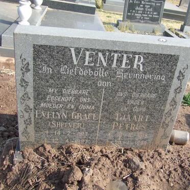VENTER Tjaart Petrus 1919-1998 &amp; Evelyn Grace SHELVER 1917-1987