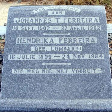 FERREIRA Johannes 1907-1982 &amp; Hendrika LOMBARD  1899-1984