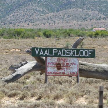 1. The turn off to Vaalpadskloop