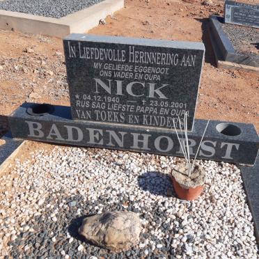 BADENHORST Nick 1940-2001