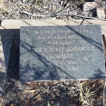 BEZUIDENHOUT Elsie S.C. nee JOUBERT 1890-1974