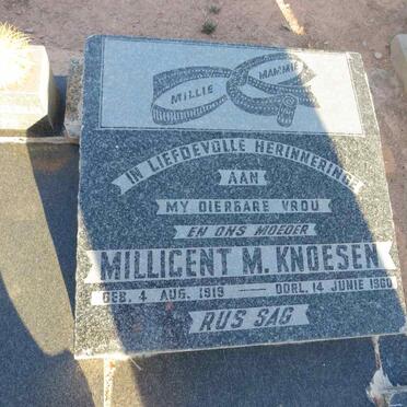 KNOESEN Millicent 1915-1960