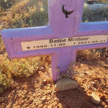 MINTOOR Bettie 1960-2021