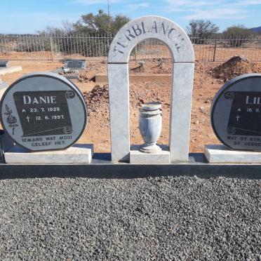TERBLANCHE Danie 1925-1997 &amp; Lily 1924-