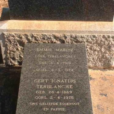 T - Vanne :: Surnames - T