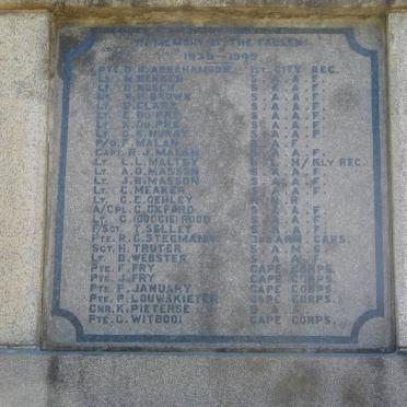 6. War Memorial, WWII 1939-1945