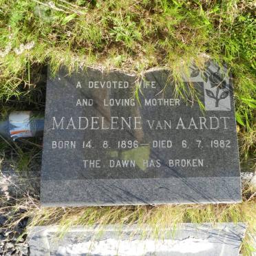 AARDT Madelene, van 1896-1982