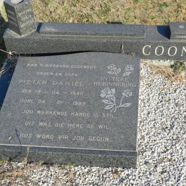 COONEY Pieter Daniel 1940-1989 &amp; Maria Elizabeth VERMAAK 1940-2006 
