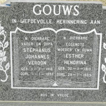 GOUWS Stephanus Johannes Verdon 1916-1992 &amp; Esther Hendrina 1919-1989