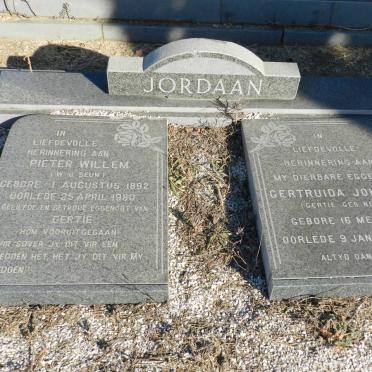 JORDAAN Pieter Willem 1892-1980 &amp; Gertruida Johanna NEL 1899-1978