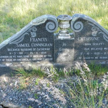 MEAKER Francis Samuel Cunningham 1911-1958 &amp; Catherine OEHLEY 1925-1978