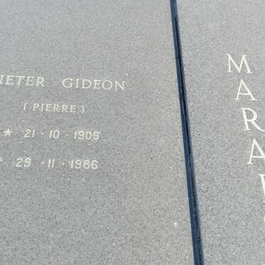 MARAIS Pieter Gideon 1909-1986 &amp; Anna Maria Francina VAN EEDEN 1913-2001 