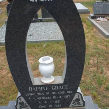 RAS Daphne Grace nee LAUBSCHER 1917-1981