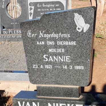 NIEKERK Sannie, van 1921-1989