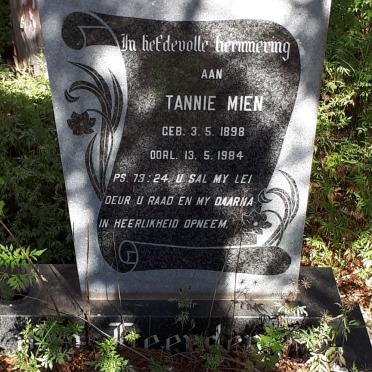 HEERDEN Mien, van 1898-1984