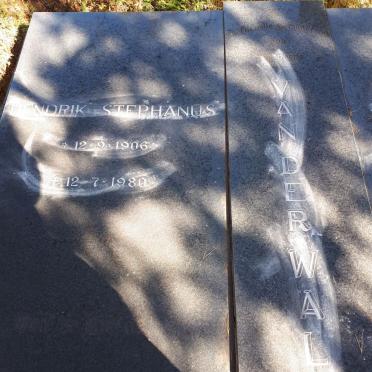 WALT Hendrik Stephanus, van der 1906-1980 &amp; Louisa Maria VAN DER VYVER 1913-1965