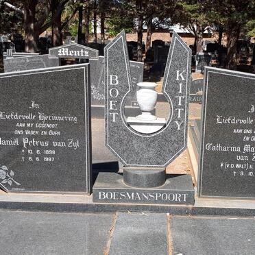 ZYL Daniel Petrus, van 1898-1987 &amp; Catharina Margaretha V.D. WALT 1904-1994