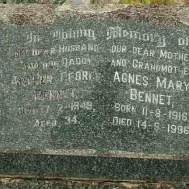 BENNET Arthur George  -1949 &amp; Agnes Mary 1916-1996