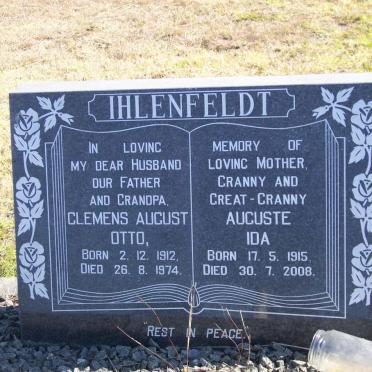 IHLENFELDT Clemens August Otto 1912-1974 &amp; Auguste Ida 1915-2008