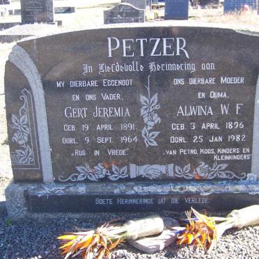 PETZER Gert Jeremia 1891-1964 &amp; Alwina W.F. 1896-1982