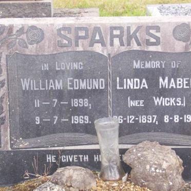 SPARKS William Edmund 1898-1969 &amp; Linda Mabel WICKS 1897-1981