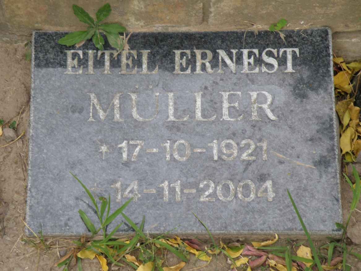 MULLER Eitel Ernest 1921-2004