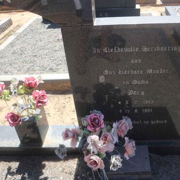 FOURIE Dora 1913-1981