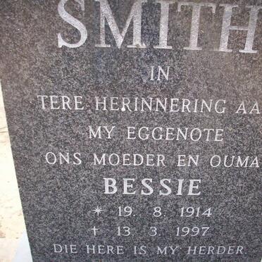 SMITH Bessie 1914-1997