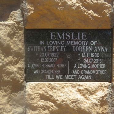 EMSLIE Swithan Trenley 1922-2007 &amp; Doreen Anna 1930-2013