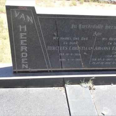 HEERDEN Hercules Christiaan, van 1919-1991  &amp; Johanna Elizabeth PIENAAR 1923-1970