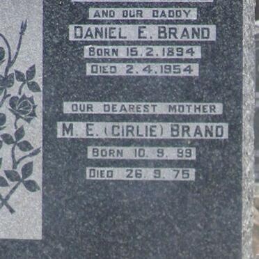 BRAND Daniel E. 1894-1954 &amp; M.E. 1899-1975